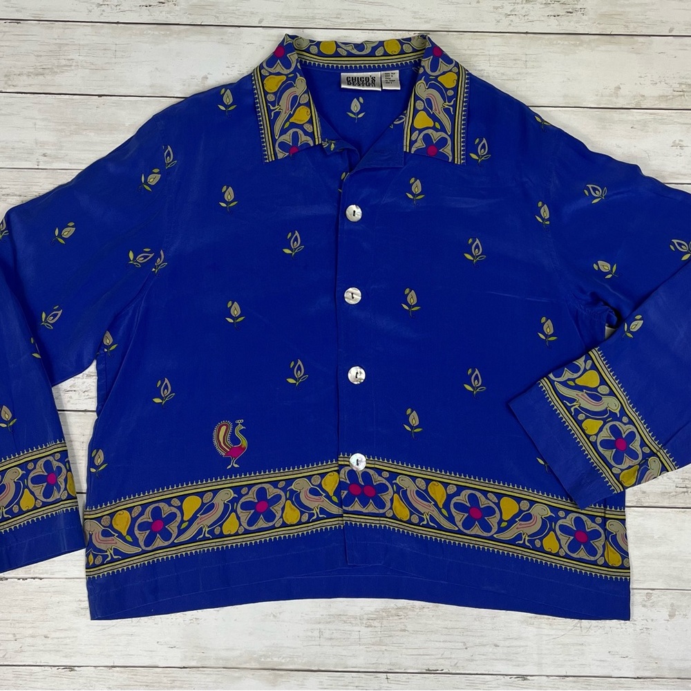 Vintage Chico’s 100% silk button down peacock bird collared blouse size 2, large